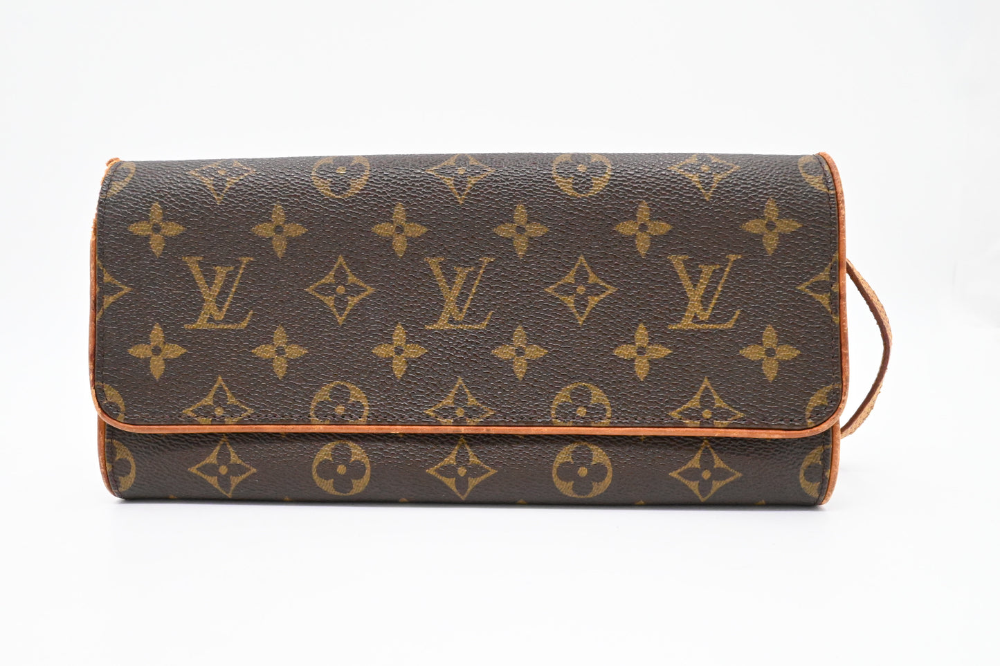 Louis Vuitton Pochette Twin GM in Monogram Canvas