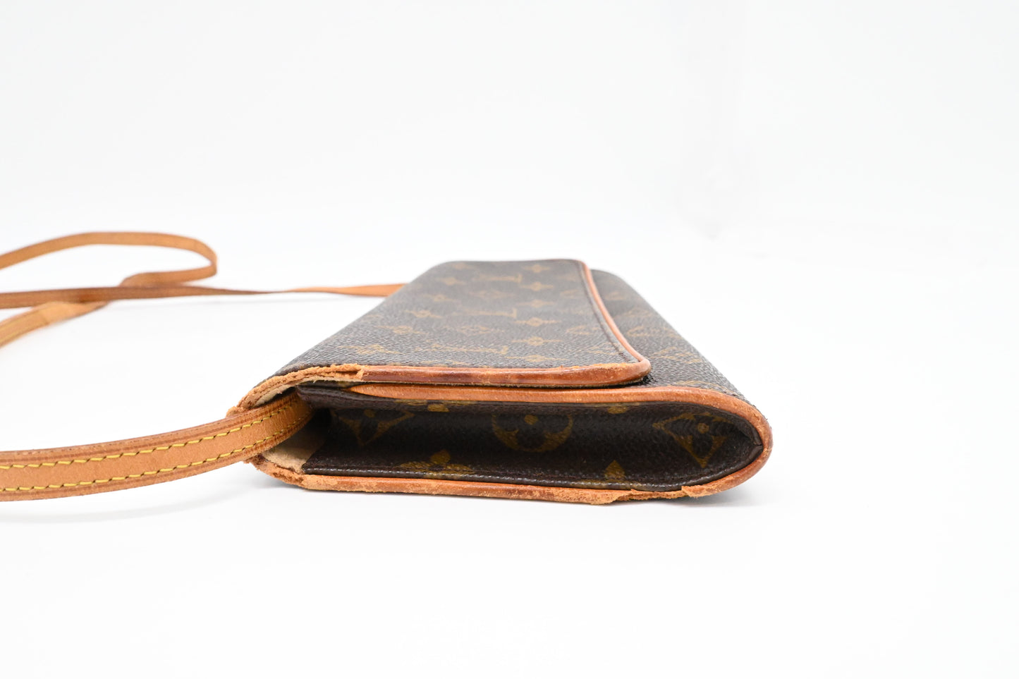 Louis Vuitton Pochette Twin GM in Monogram Canvas