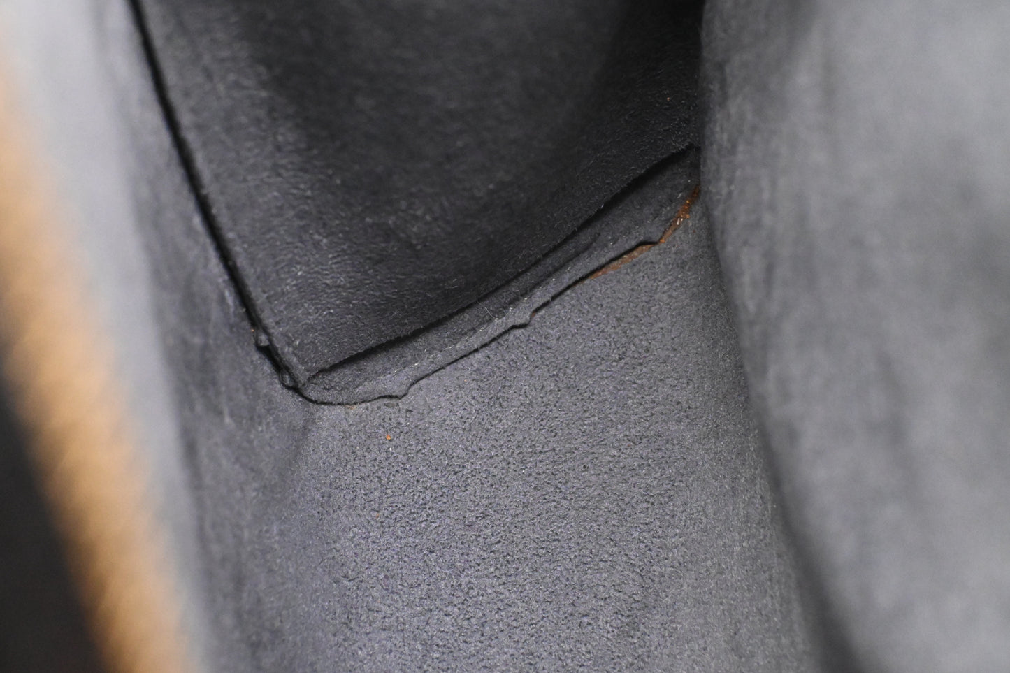 Louis Vuitton Mabillon in Black Leather