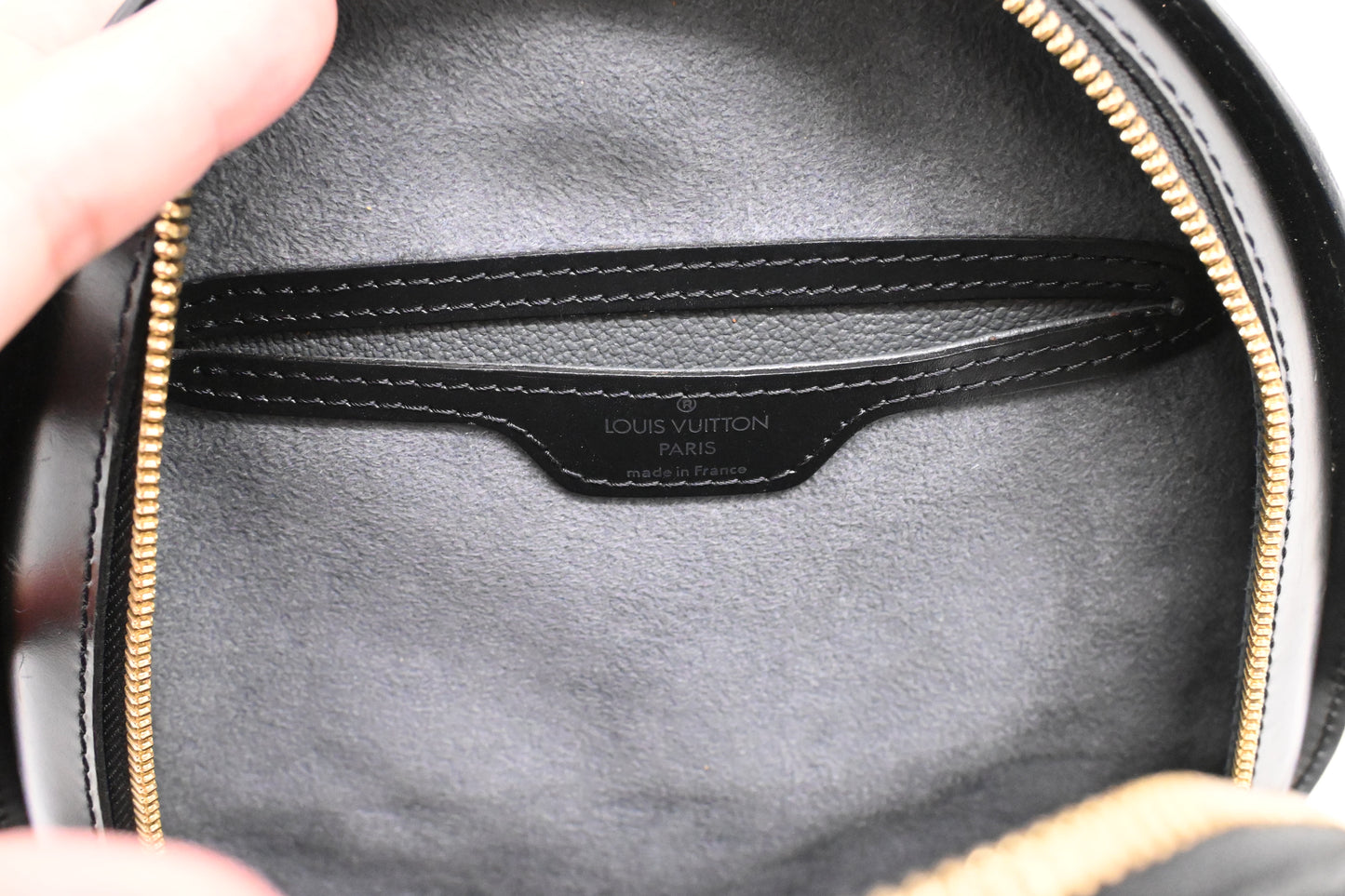 Louis Vuitton Mabillon in Black Leather