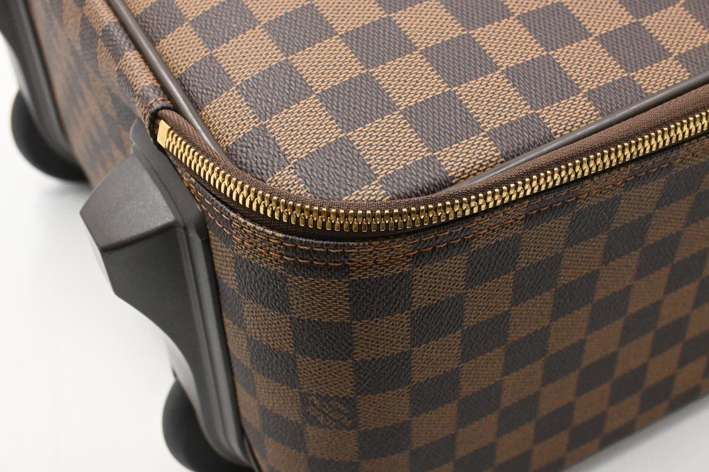 Louis Vuitton Pegase 50 in Damier Ebene Canvas