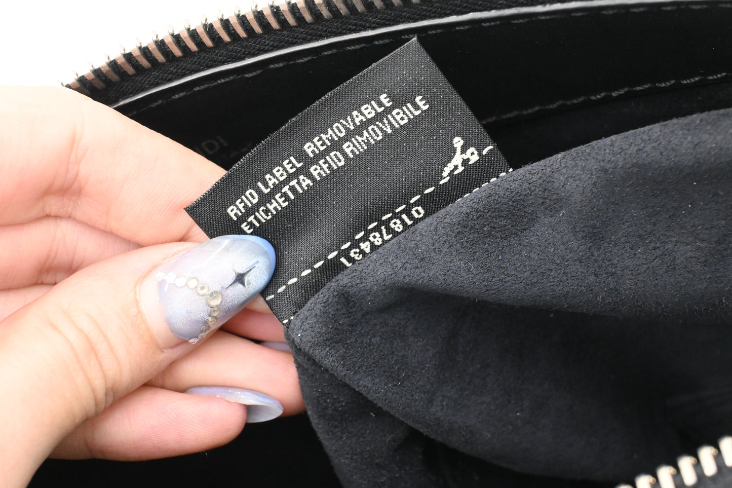 Fendi Dotcom 2way Bag in Black Leather