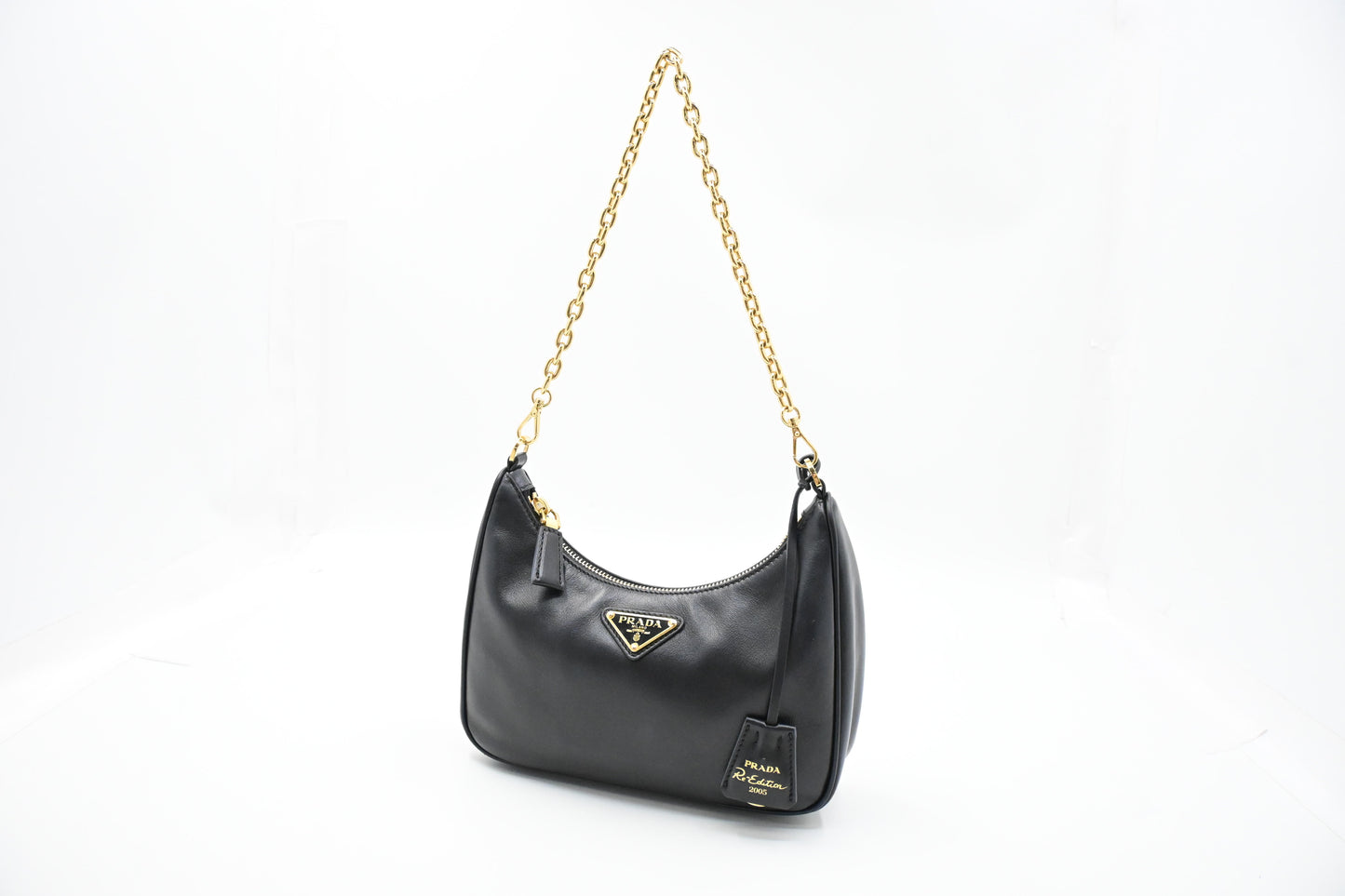 Prada Re-Edition 2000 in Black Leather