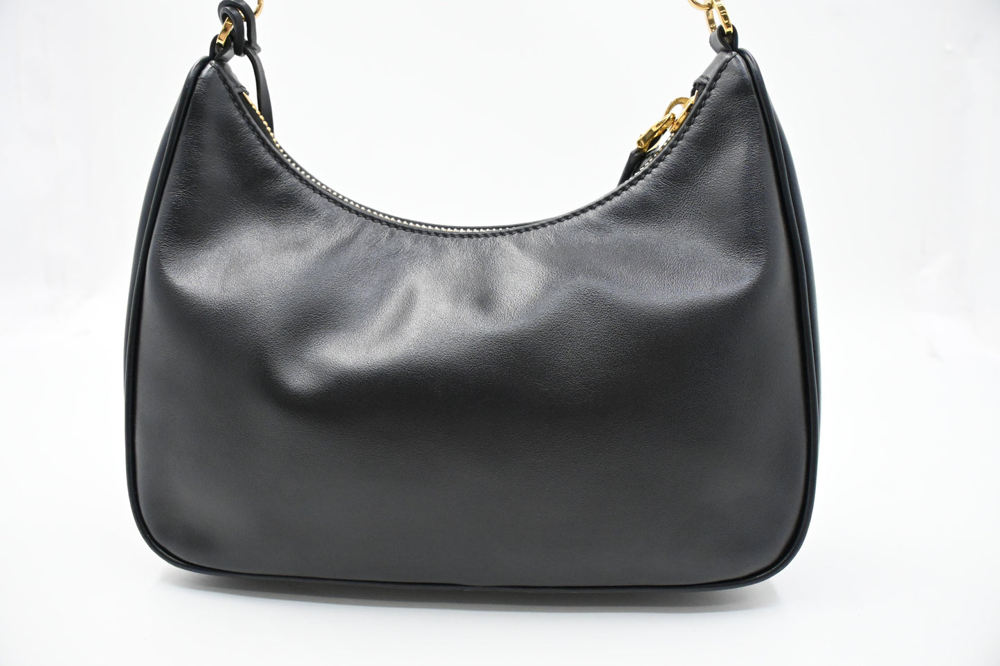 Prada Re-Edition 2000 in Black Leather