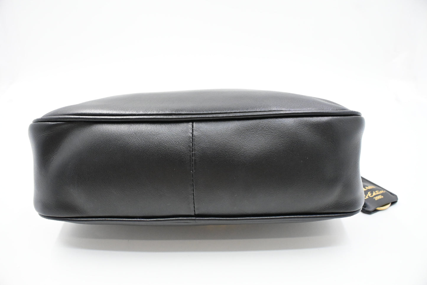 Prada Re-Edition 2000 in Black Leather