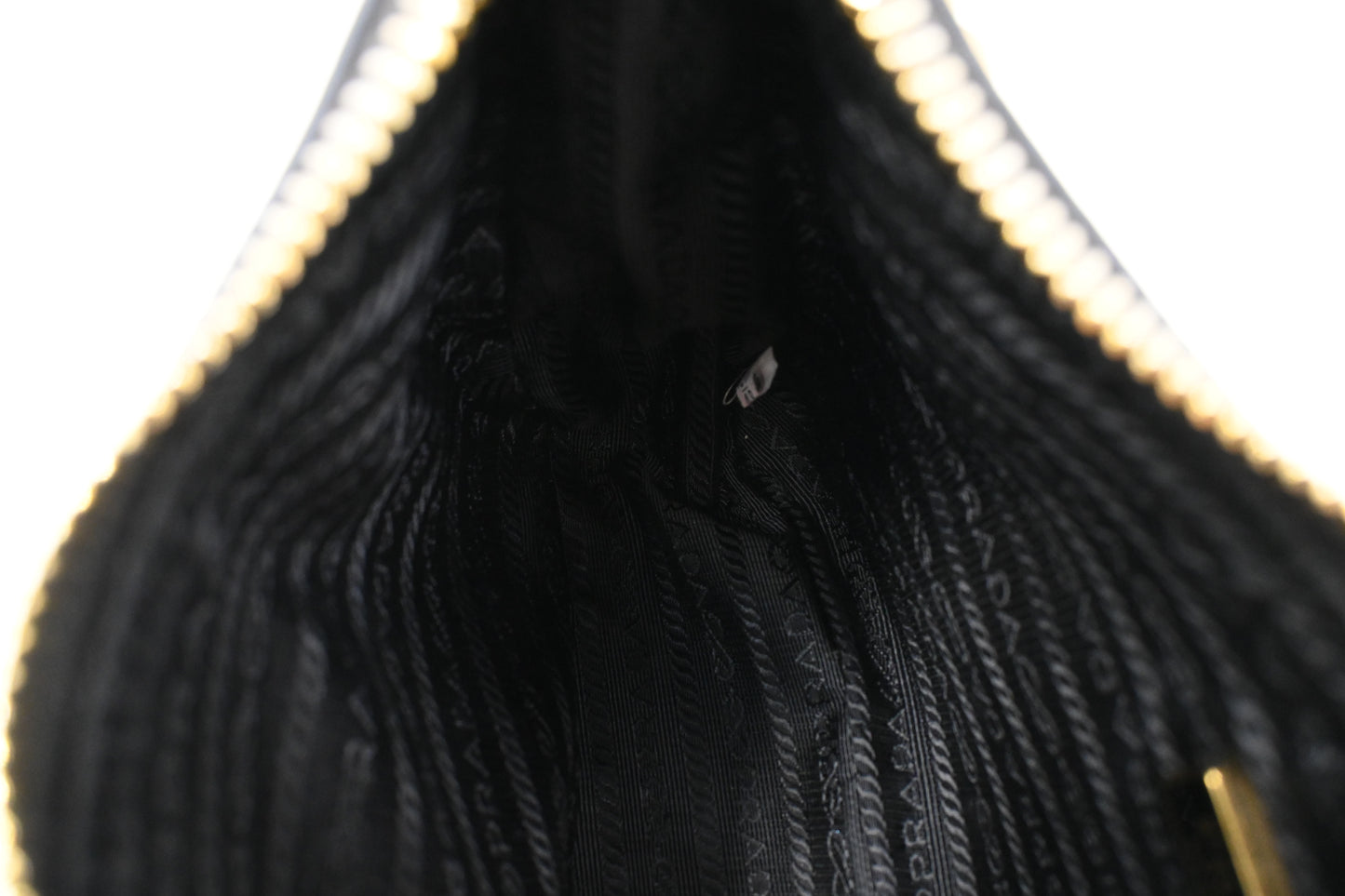 Prada Re-Edition 2000 in Black Leather