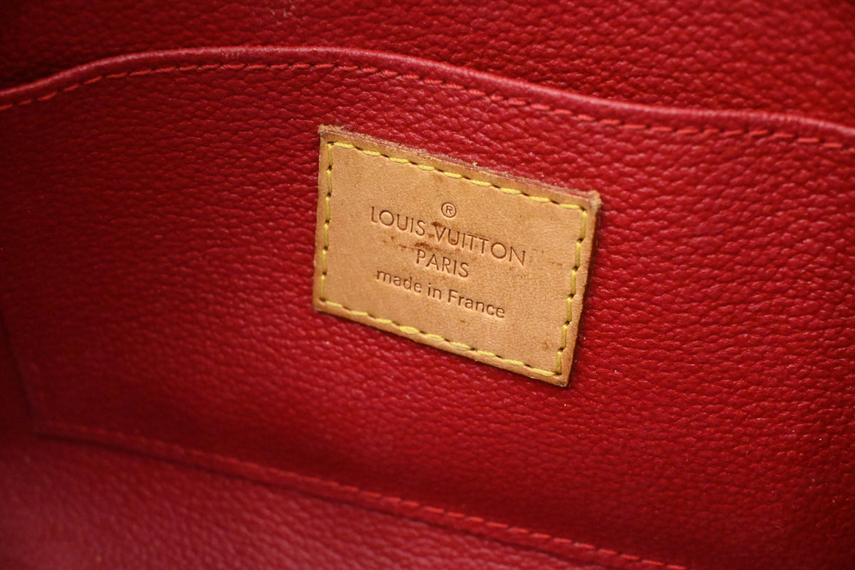 Louis Vuitton Pochette Cosmetique in Red Vernis Leather