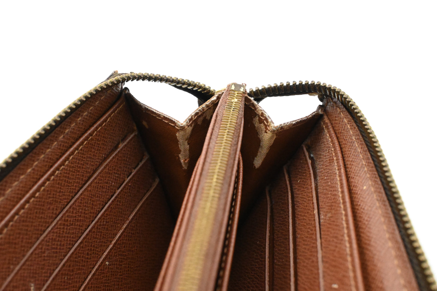 Louis Vuitton Astrid Wallet in Monogram Canvas
