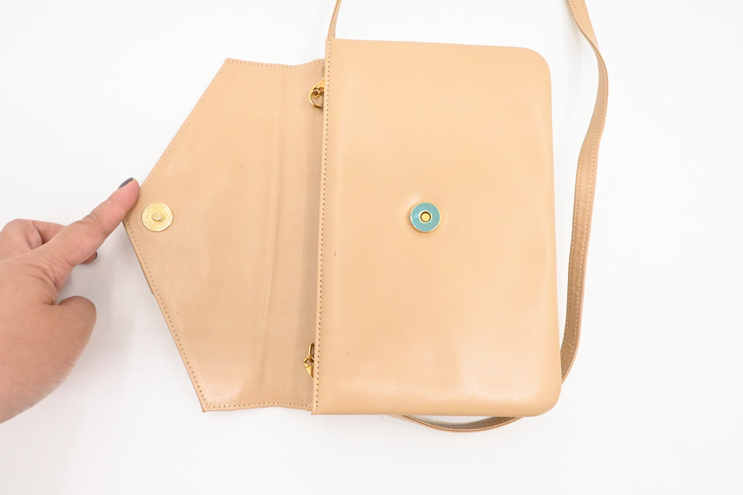 Givenchy Shoulder Bag in Beige Leather