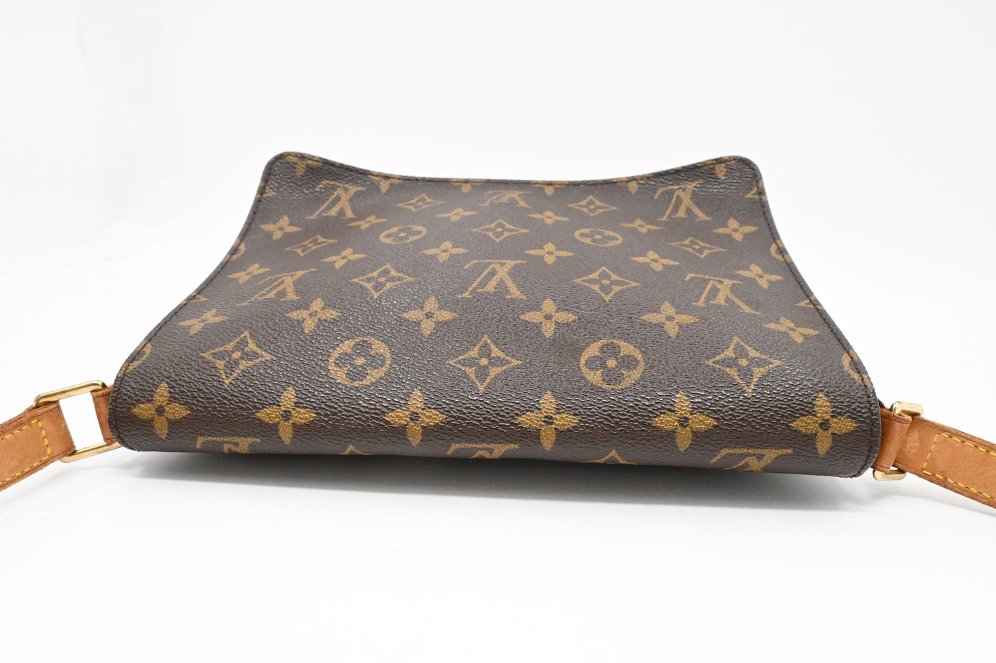 Louis Vuitton Musette Tango in Monogram Canvas