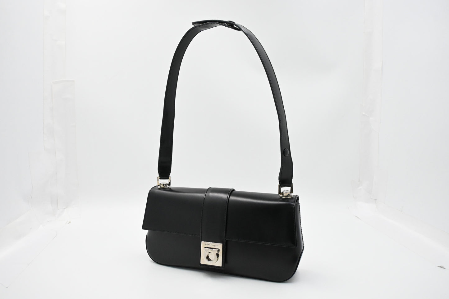 Ferragamo Shoulder Bag in Black Leather