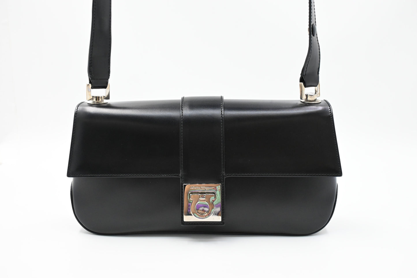 Ferragamo Shoulder Bag in Black Leather