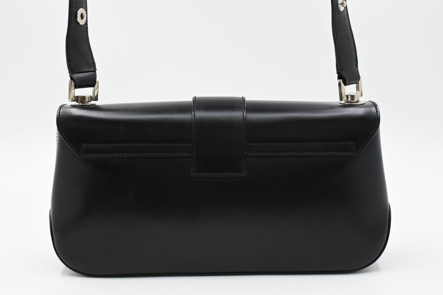 Ferragamo Shoulder Bag in Black Leather