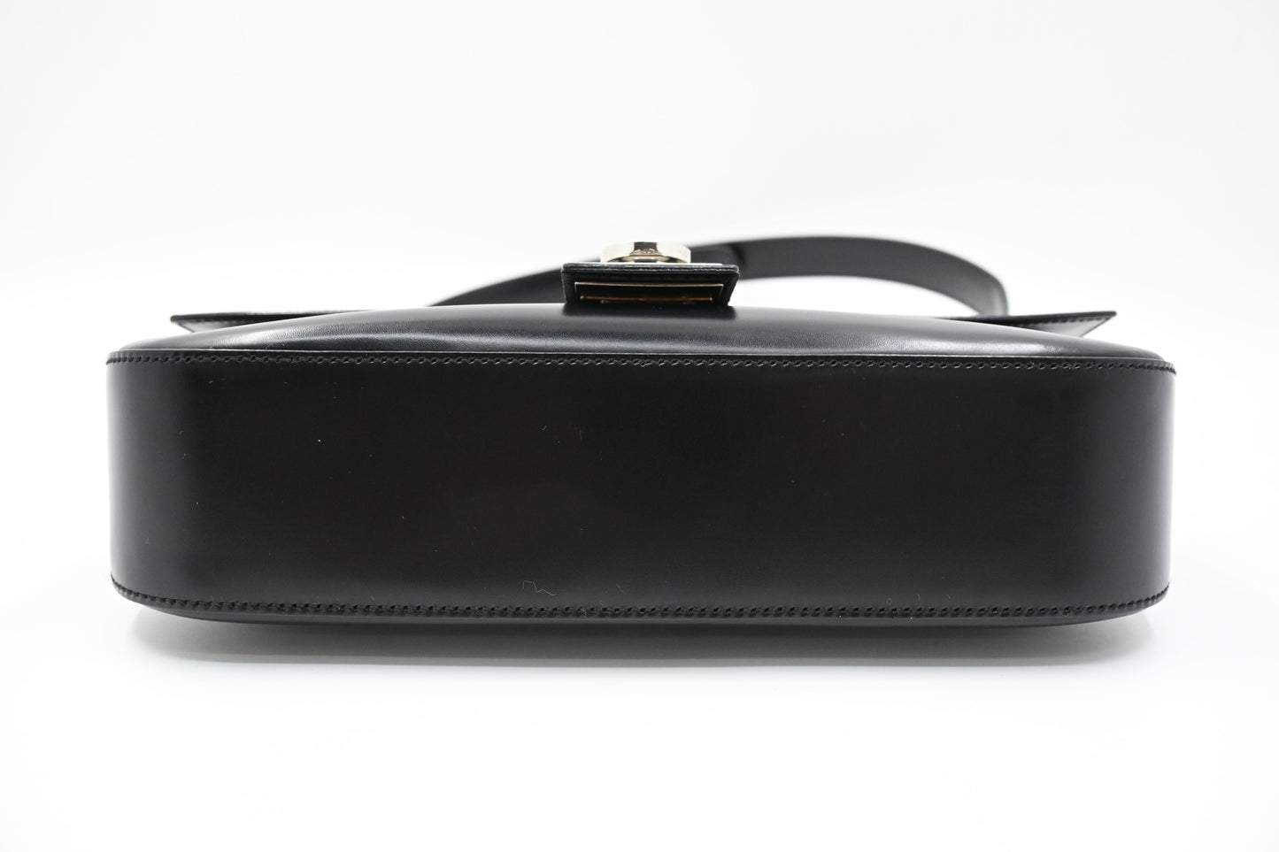 Ferragamo Shoulder Bag in Black Leather
