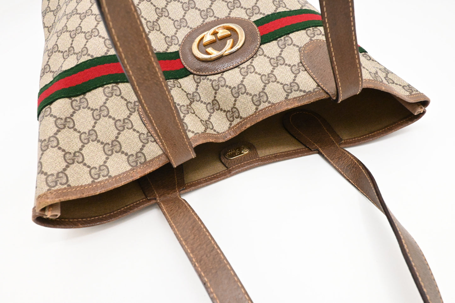 Gucci Tote in GG Supreme Canvas
