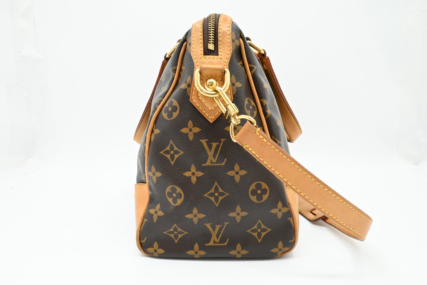 Louis Vuitton Retiro PM in Monogram Canvas