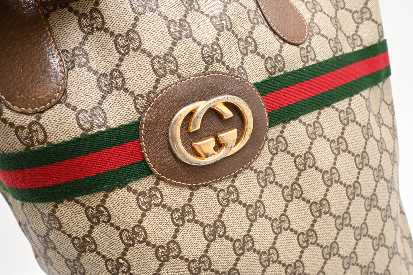 Gucci Tote in GG Supreme Canvas