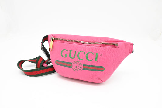 Gucci Bumbag Small in Pink Leather