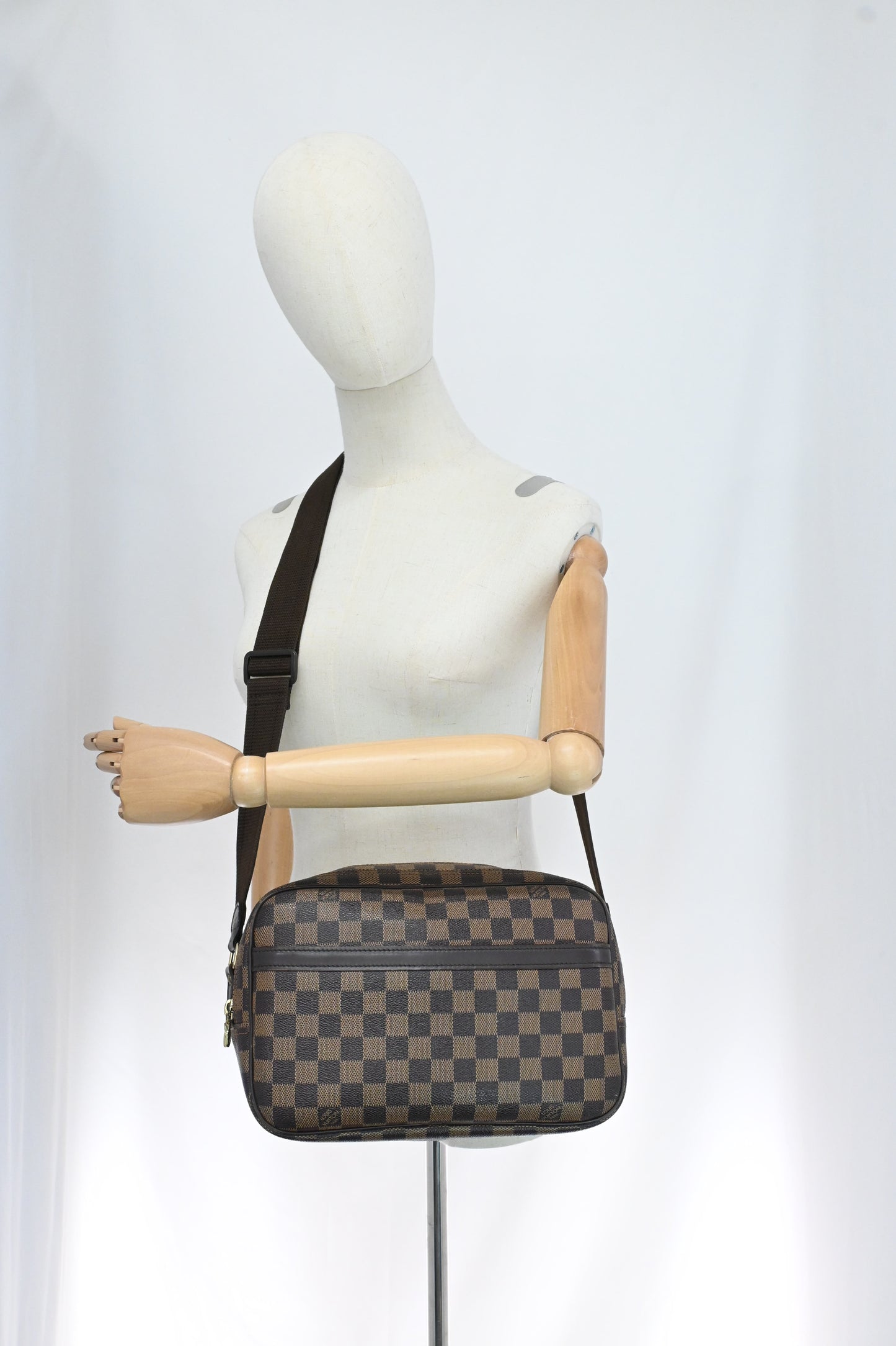 Louis Vuitton Reporter PM SPO in Damier Ebene Canvas