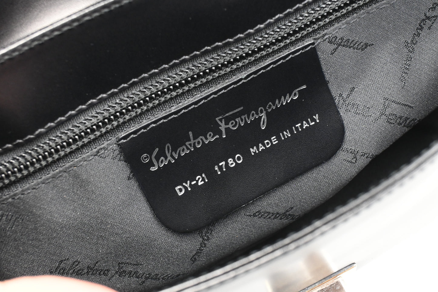Ferragamo Shoulder Bag in Black Leather