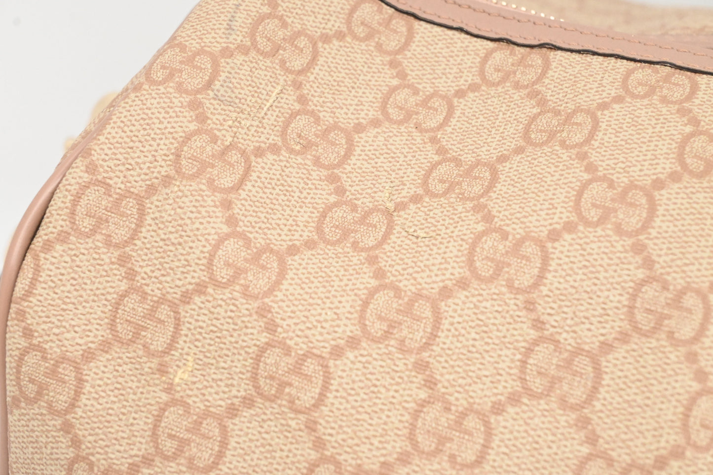 Gucci Boston Bag in Pink GG Supreme Canvas