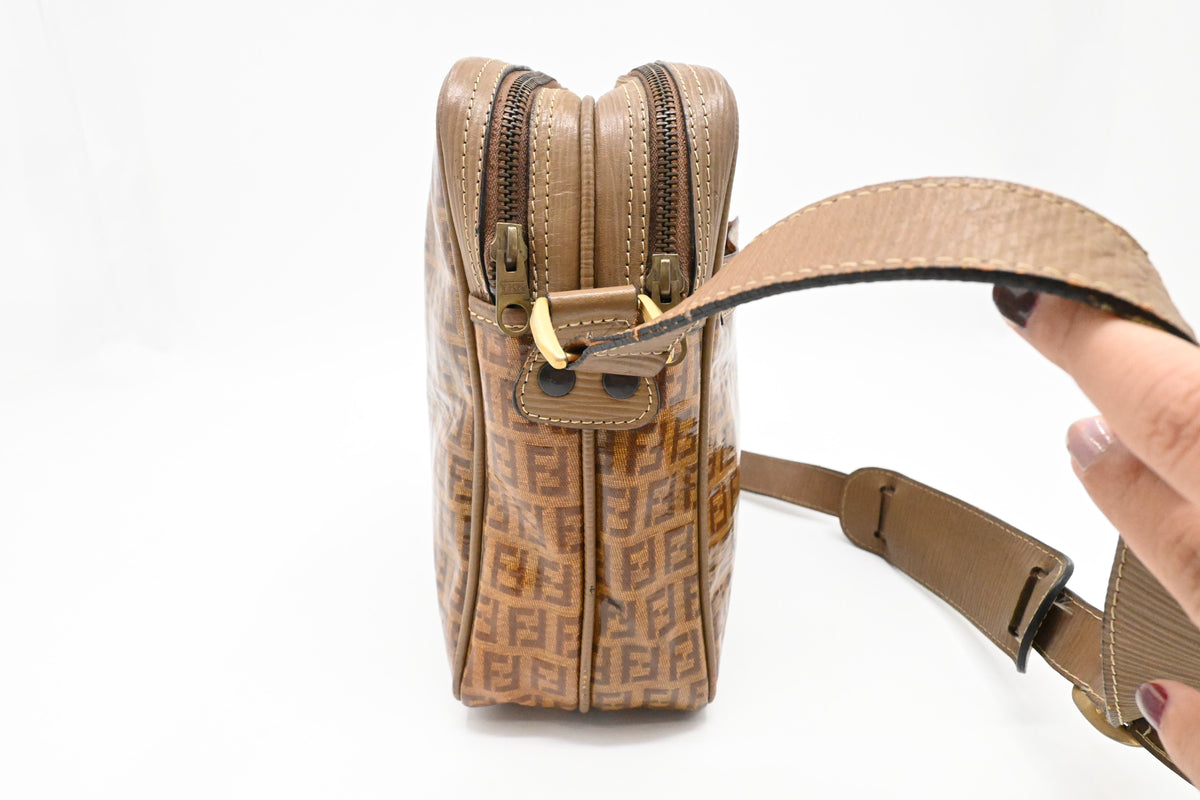 Fendi Shoulder Bag in Coated Zucchino Canvas