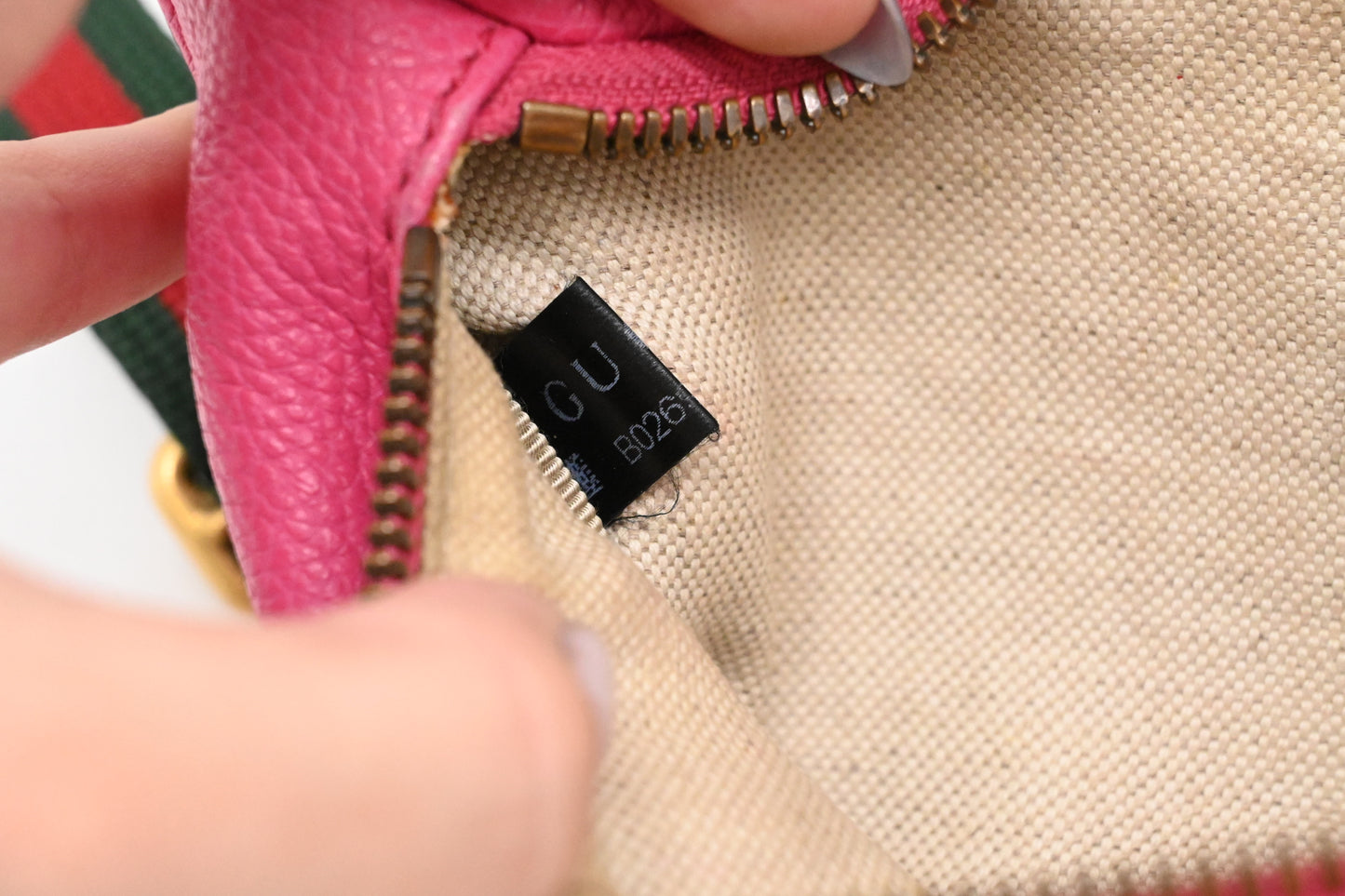 Gucci Bumbag Small in Pink Leather