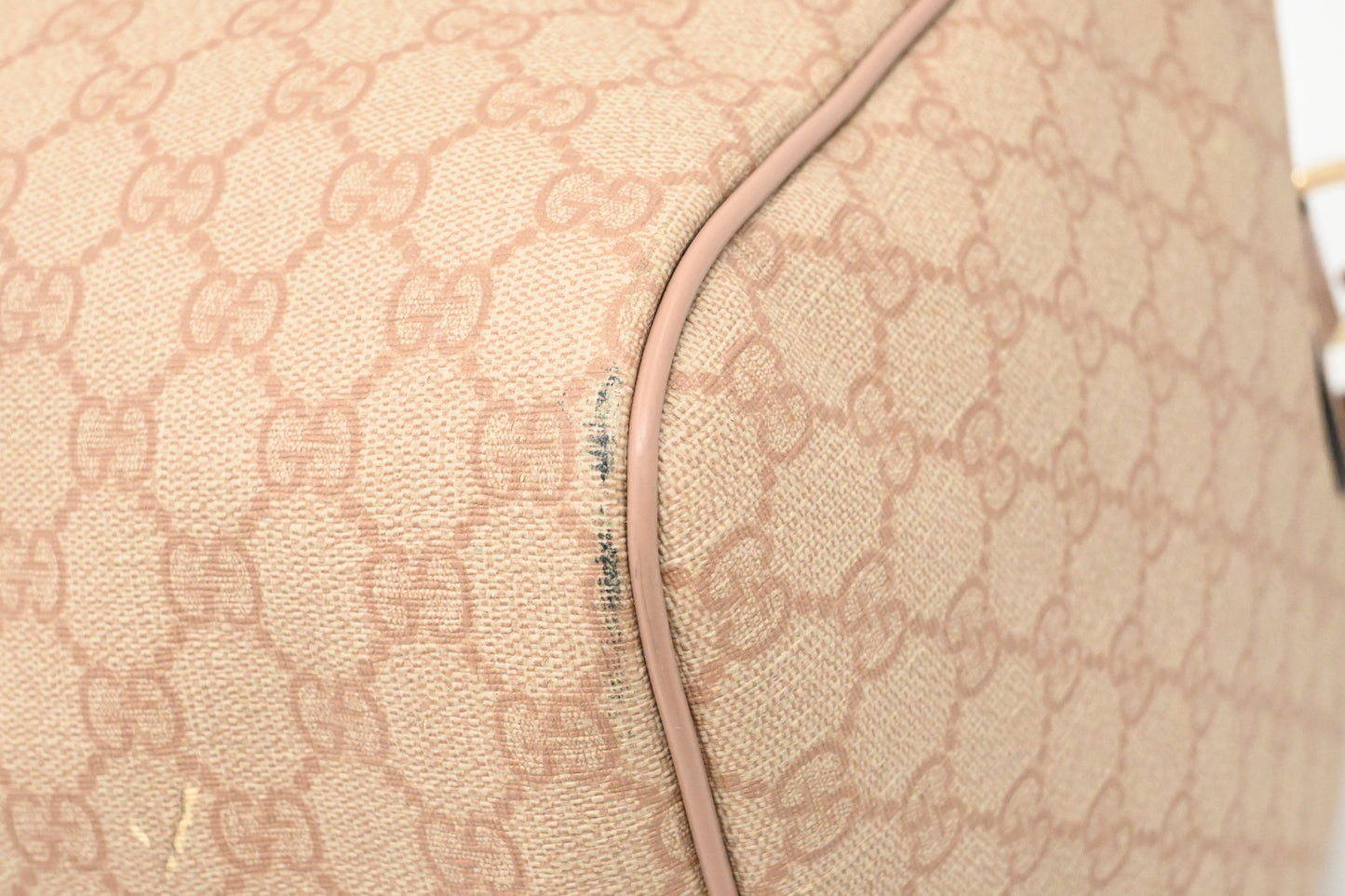 Gucci Boston Bag in Pink GG Supreme Canvas