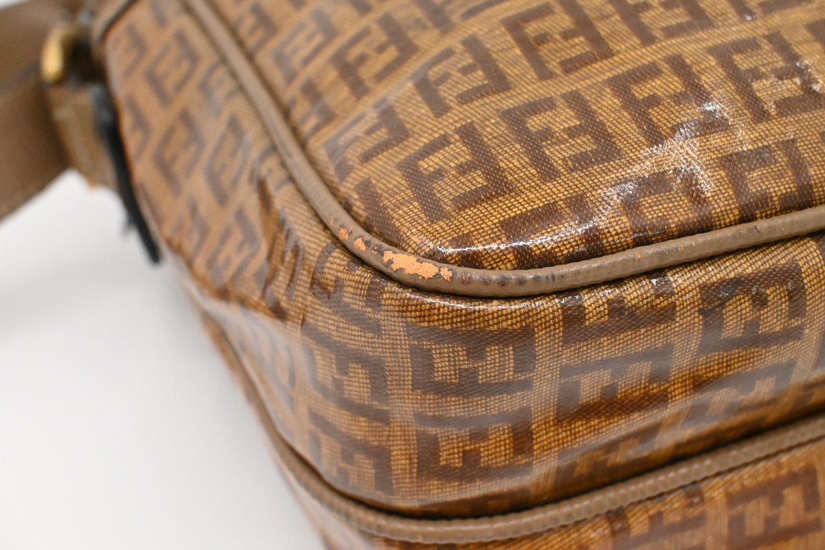 Fendi Shoulder Bag in Coated Zucchino Canvas