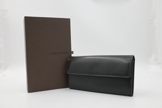 Louis Vuitton Sarah Wallet in Black Epi Leather