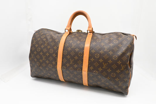 Louis Vuitton Keepall 55 in Monogram Canvas