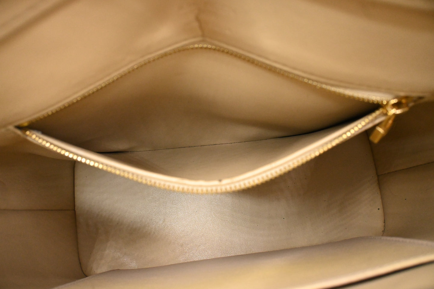 Louis Vuitton Houston in Yellow Vernis Leather