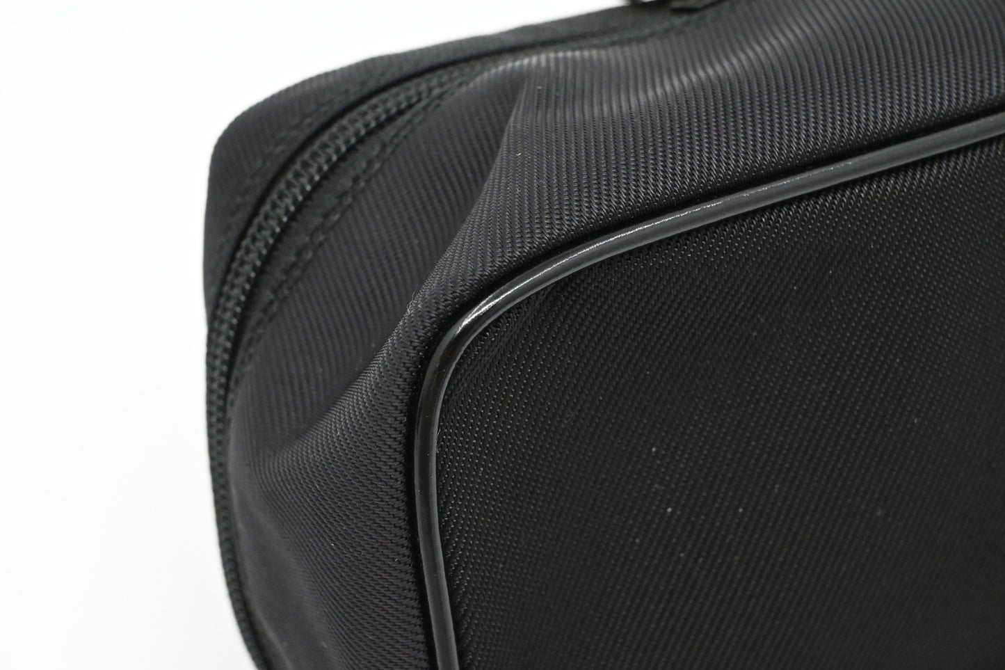 Gucci Vanity Case in Black Canvas and Leather