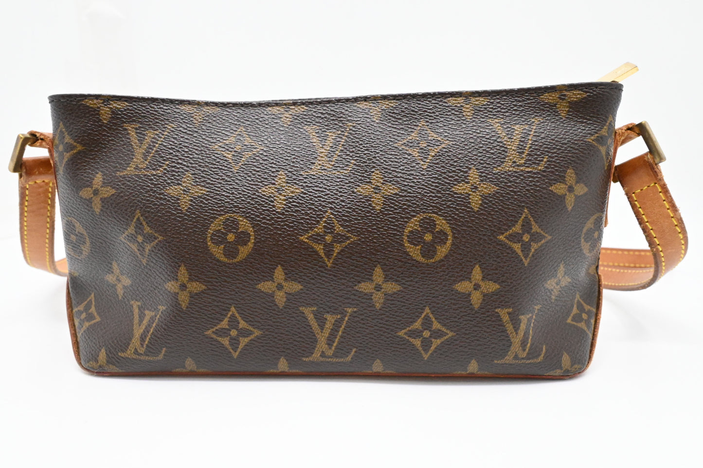 Louis Vuitton Trotteur in Monogram Canvas