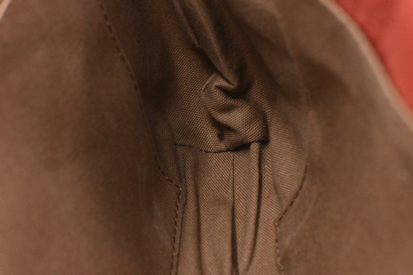 Chloe Shoulder Bag in Pink Leather