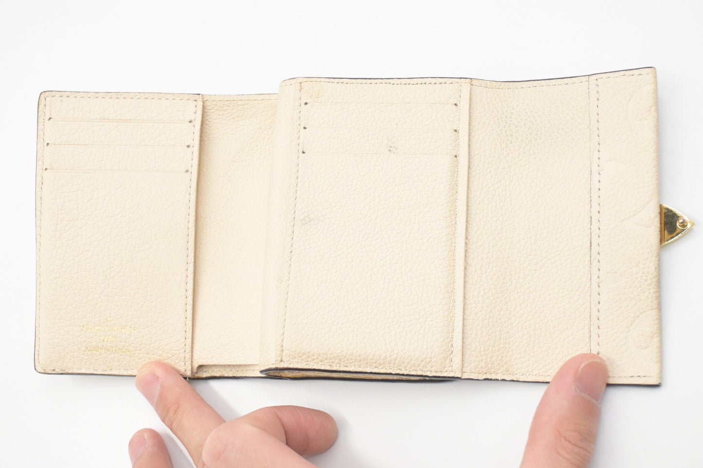 Louis Vuitton Metis Wallet in Neige Empreinte Leather