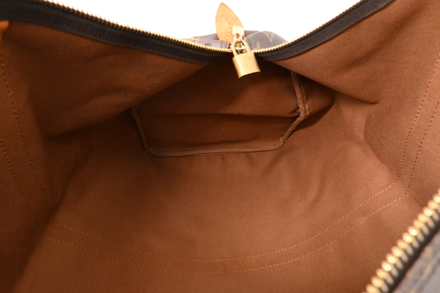 Louis Vuitton Keepall 55 in Monogram Canvas