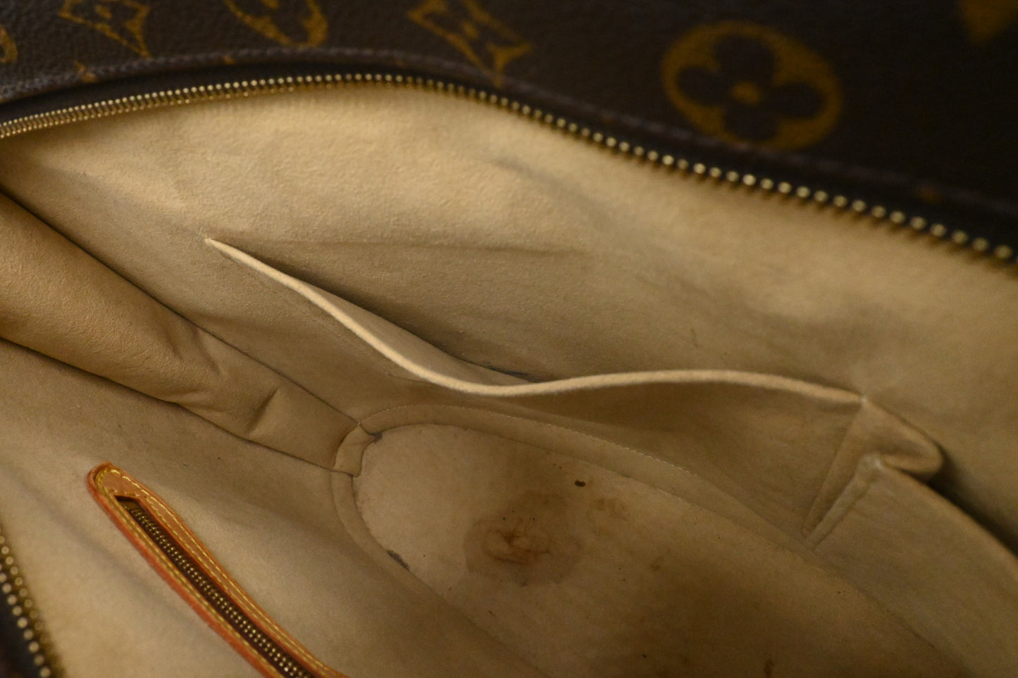 Louis Vuitton Babylone in Monogram Canvas