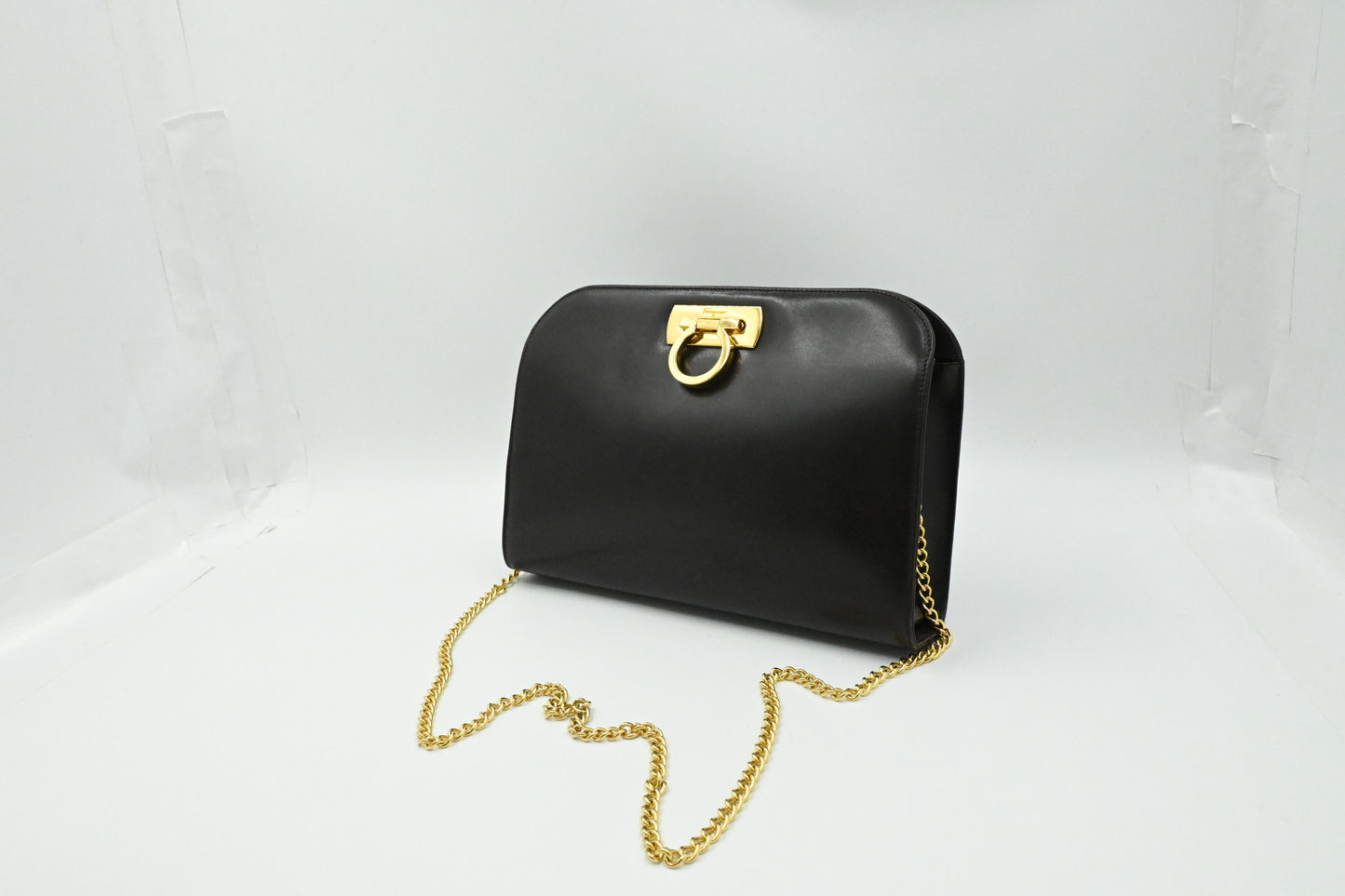 Ferragamo Shoulder Bag in Dark Brown Leather