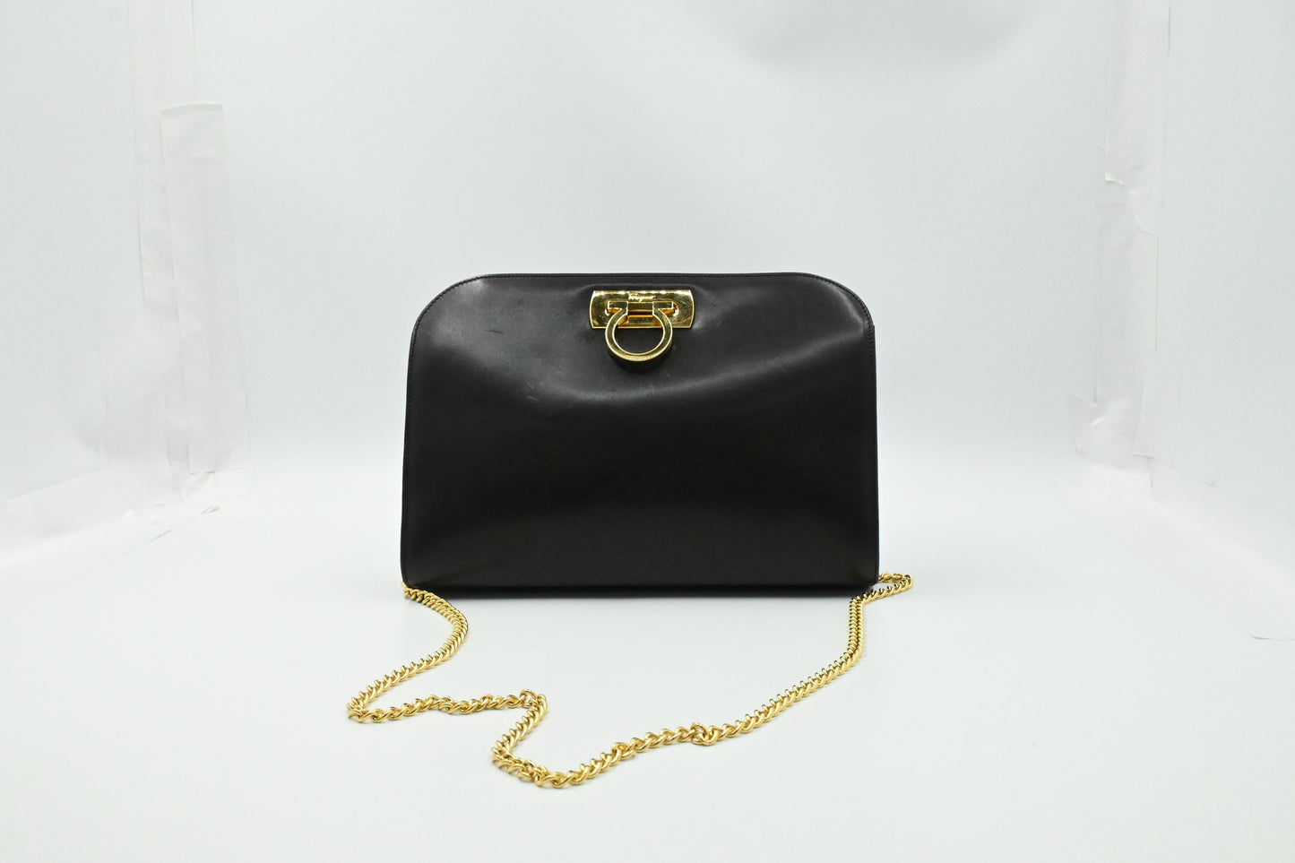 Ferragamo Shoulder Bag in Dark Brown Leather