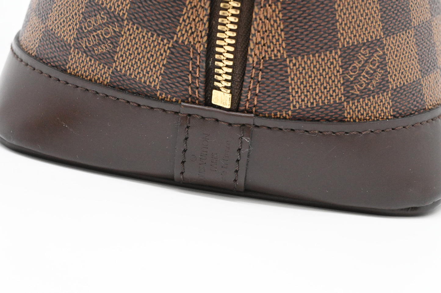 Louis Vuitton Alma PM in Damier Ebene Canvas