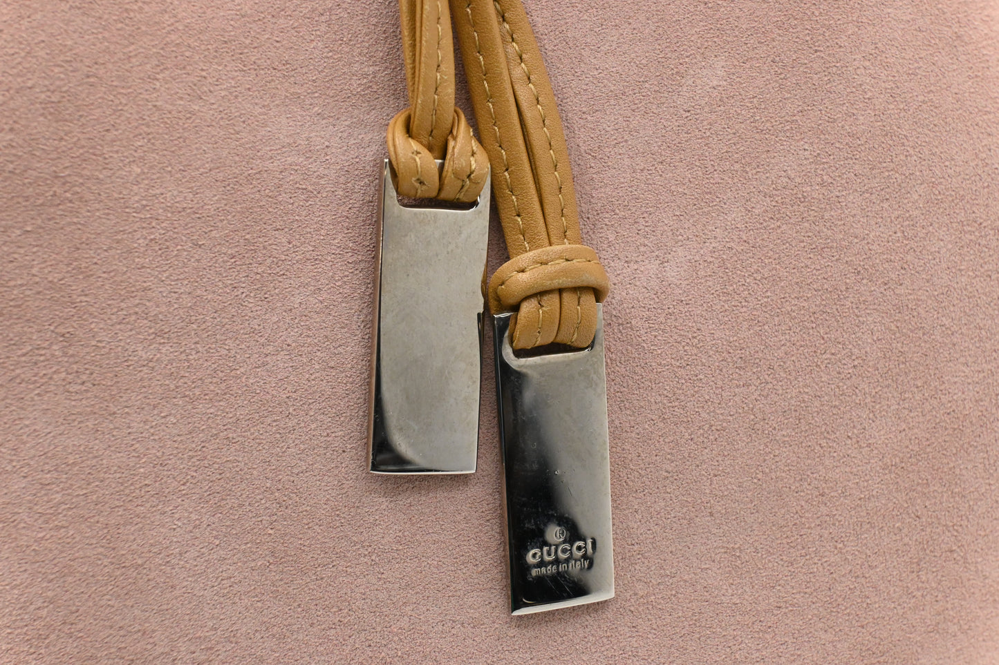 Gucci Hobo Bag in Pink Suede Leather