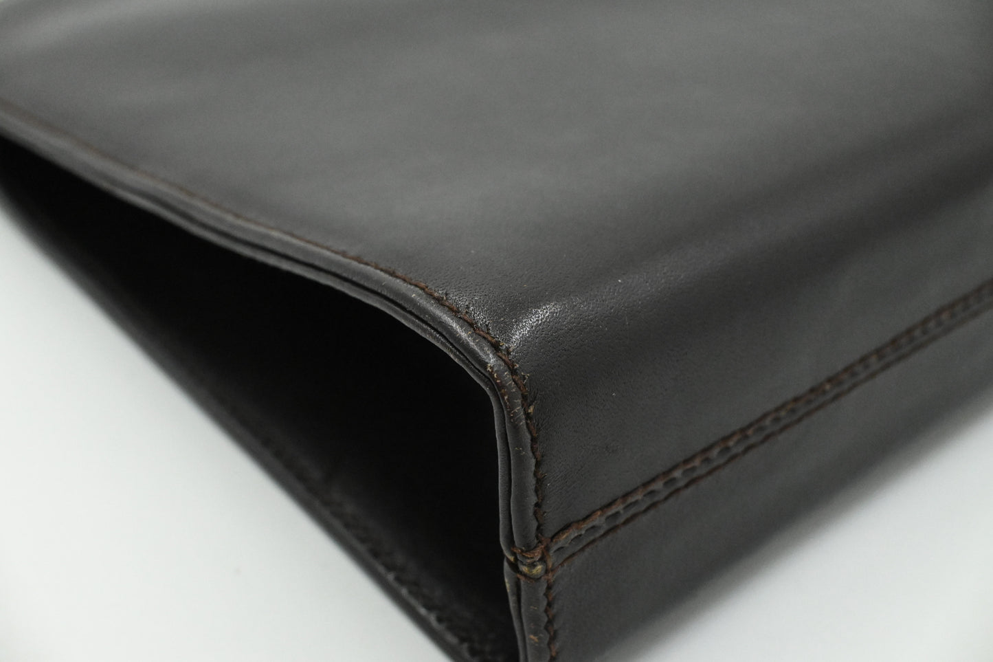 Ferragamo Shoulder Bag in Dark Brown Leather