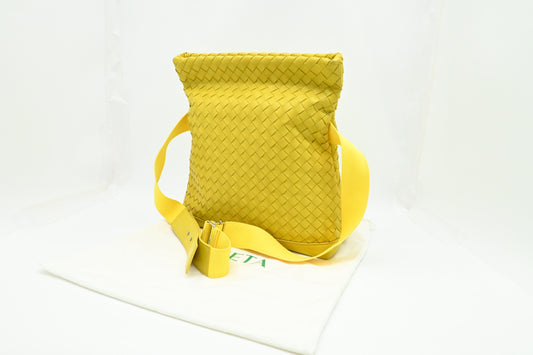 Bottega Veneta Crossbody Bag in Yellow Intrecciato Leather