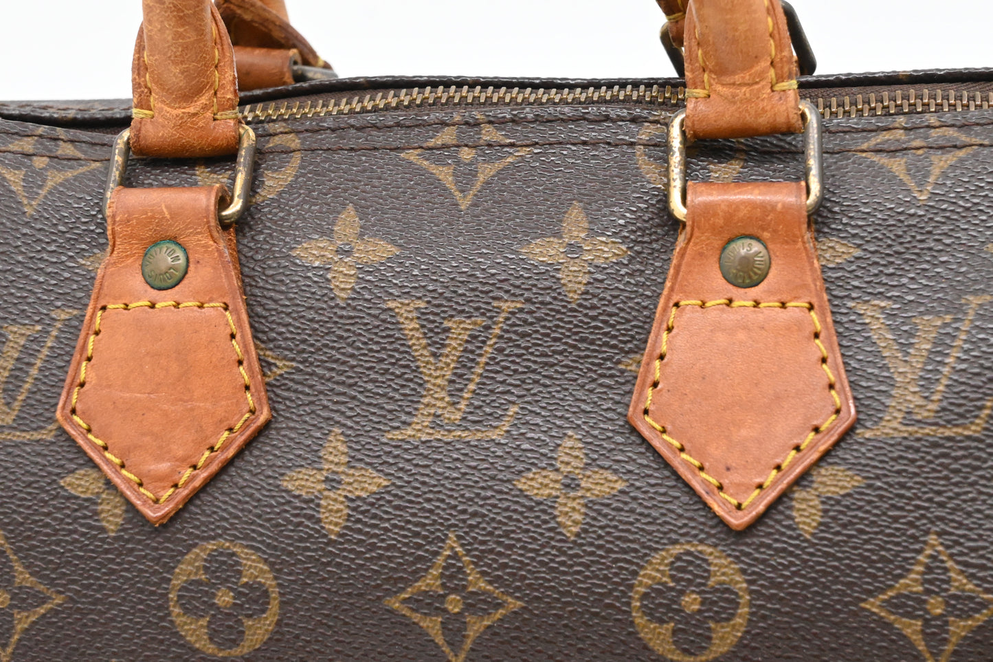 Louis Vuitton Speedy 25 in Monogram Canvas