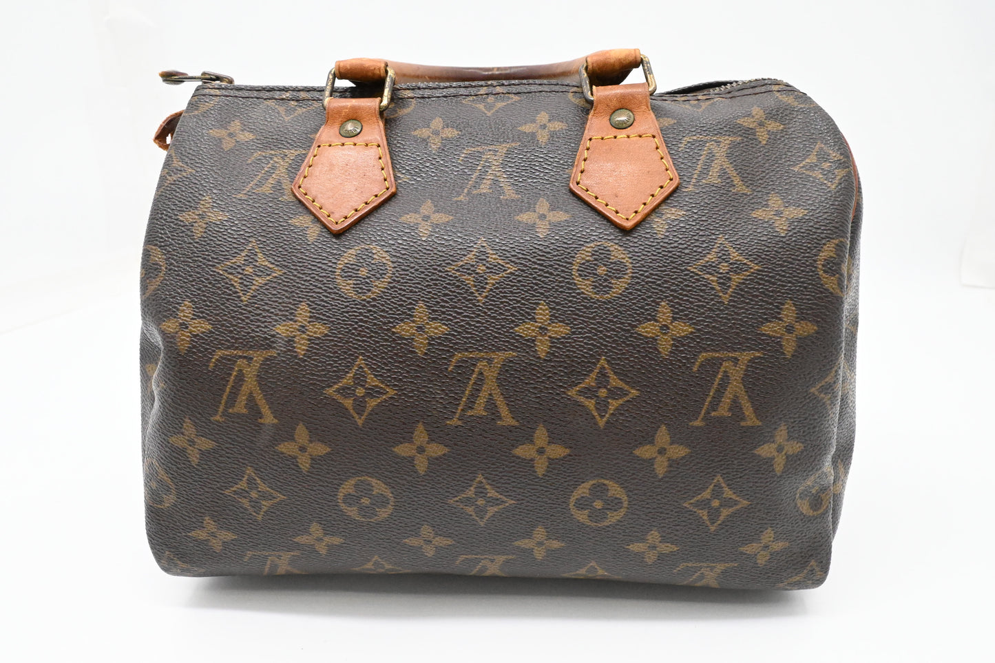 Louis Vuitton Speedy 25 in Monogram Canvas