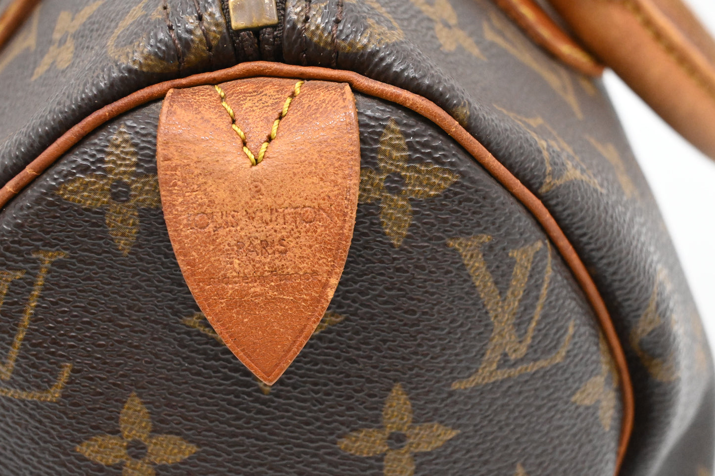 Louis Vuitton Speedy 25 in Monogram Canvas