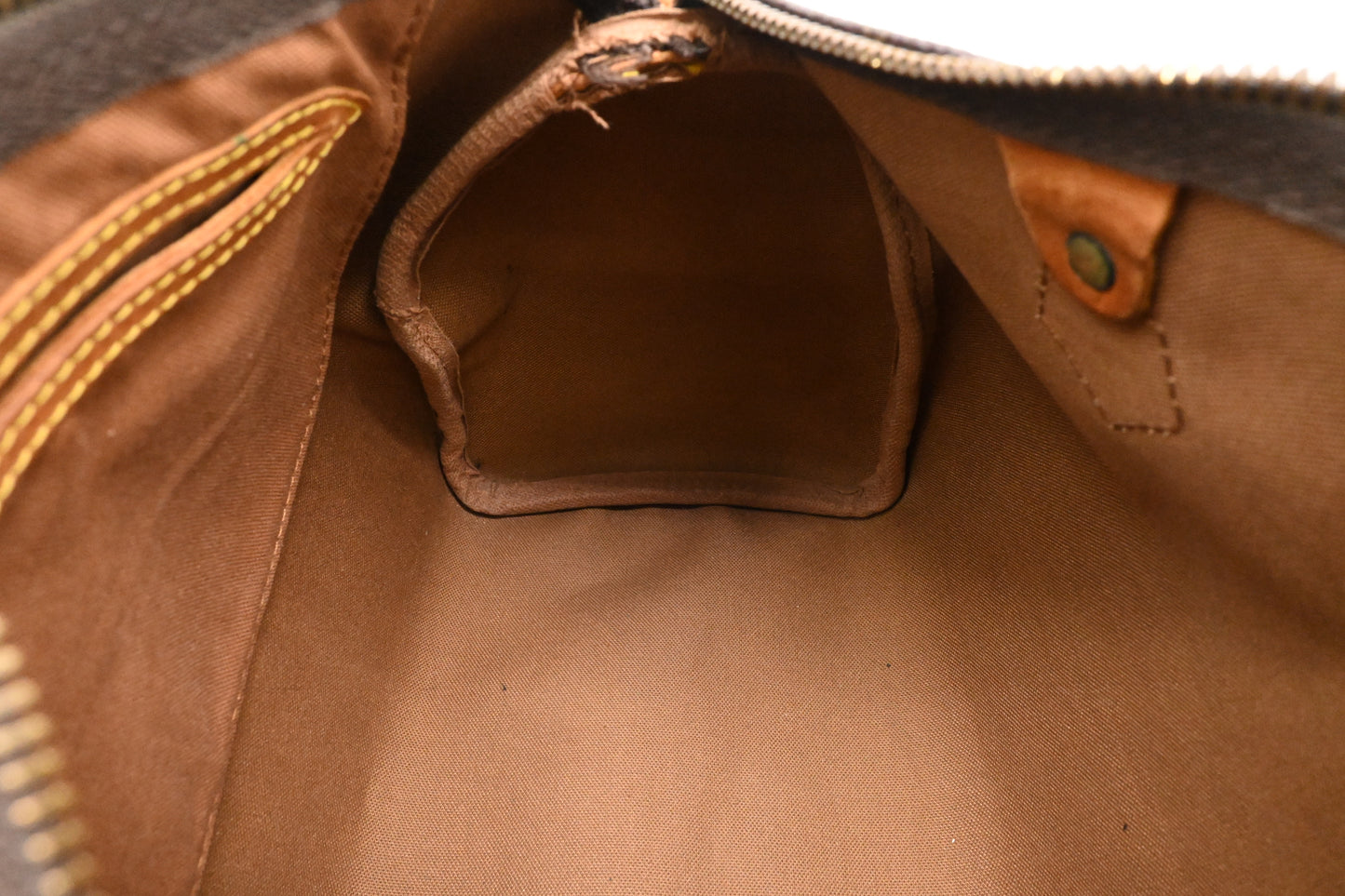 Louis Vuitton Speedy 25 in Monogram Canvas
