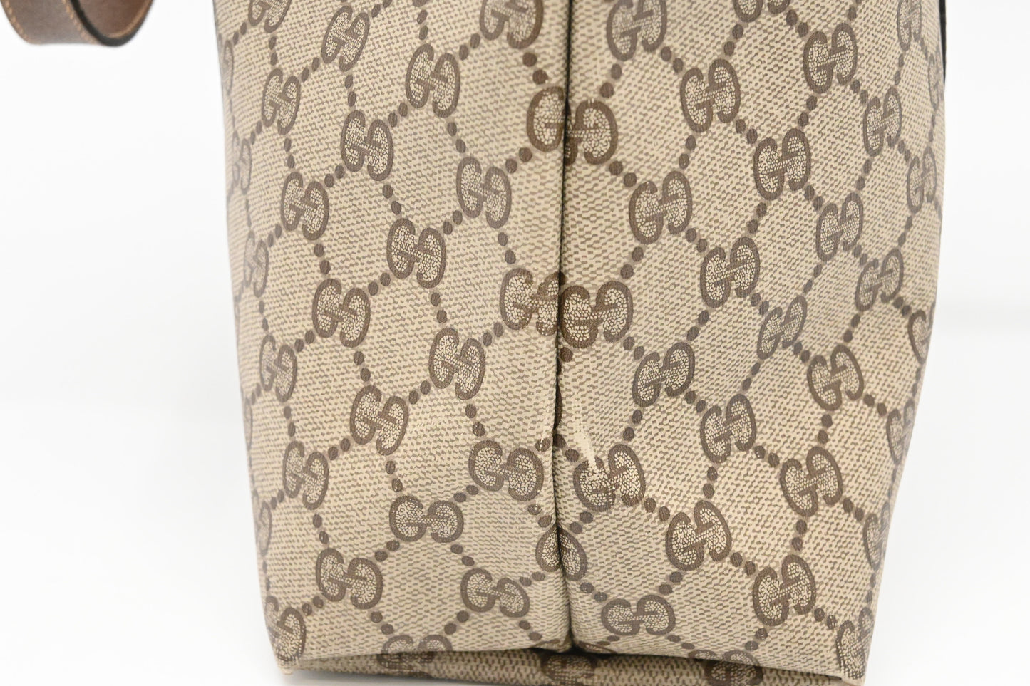 Gucci Tote in GG Supreme Canvas