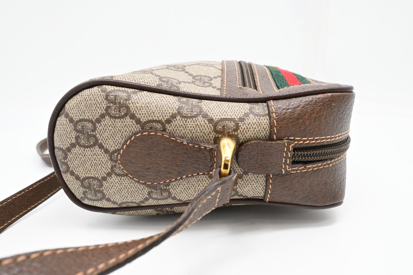 Gucci Crossbody in GG Supreme Canvas